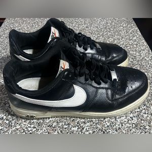 Size 10.5 - Nike Air Force 1 Black White Men Athletic Shoes